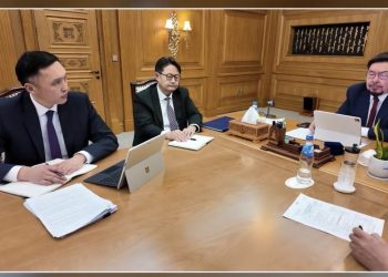 Б.Цогтнаран: Нийслэлийн Татварын газрын дарга “Гадаад явахгүй” гээд гарсан боловч маргааш нь Дубай руу явсан байна