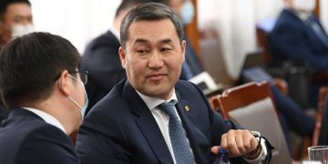 “Дулааны IV цахилгаан станц” ТӨХК-ийн Гүйцэтгэх захирал Н.Тавинбэхийг АТГ-аас шалгаж байна