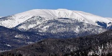 Бурхан Халдун явах замыг цэвэрлэж, тэмдэг тэмдэглэгээ байршуулжээ
