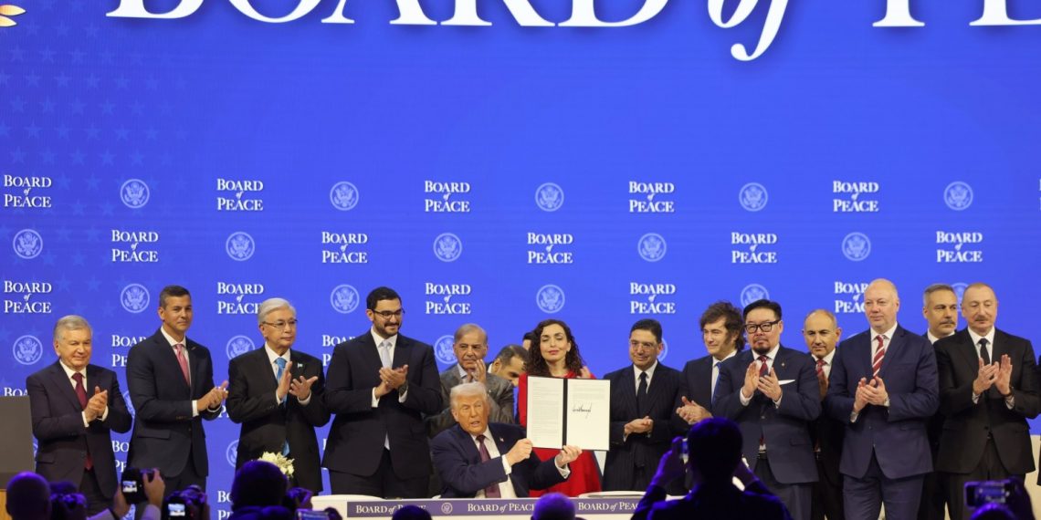 Трампын санаачилсан Энхийн зөвлөлд Монгол Улс нэгдлээ