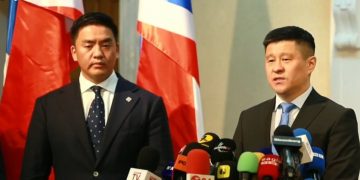 А.Батпүрэв: Жижиг, дунд үйлдвэрүүд Б.Чойжилсүрэн сайдын 100 хоногт тэсэж үлдэх үү?