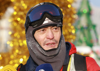 Б.Цэвээндаш: Монгол хүний тэсвэр тэвчээрийг харуулах зорилгоор өвлийн улиралд 1,600 км гүйнэ