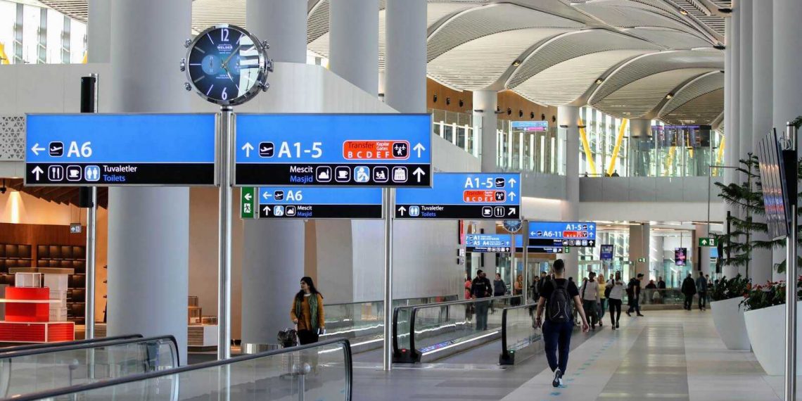 Бээжин-Улаанбаатар чиглэлийн нислэгт Бангладеш улсын таван иргэн хуурамч визээр зорчихыг завджээ