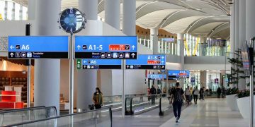 Бээжин-Улаанбаатар чиглэлийн нислэгт Бангладеш улсын таван иргэн хуурамч визээр зорчихыг завджээ