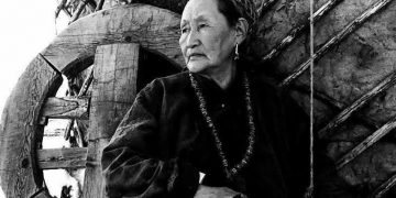 Нулимснаас төрсөн Ардын жүжигчин…