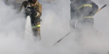 ОБЕГ: Аюулт үзэгдэл, ослын 96 удаагийн дуудлагаар 20 иргэний амь насыг авран хамгаалав