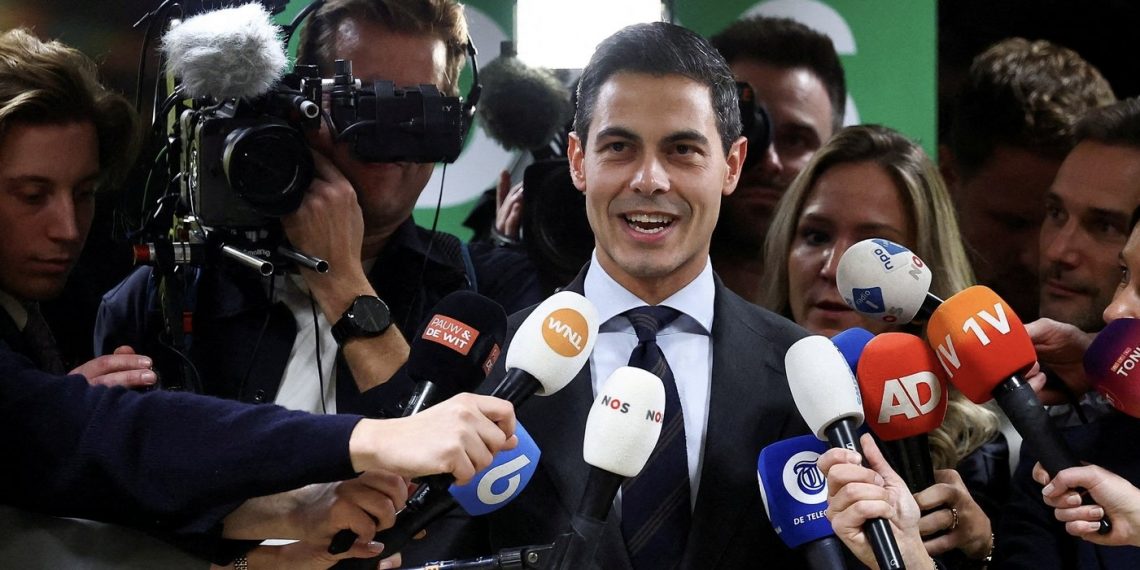 Нидерланд улс хамгийн залуу бөгөөд анхны ижил хүйстэн ерөнхий сайд томилогдов