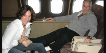 Трамп өршөөл үзүүлсэн тохиолдолд Эпштейн агсны хамсаатан “нүцгэн үнэн”-ийг мэдүүлэхэд бэлэн байгаагаа мэдэгджээ