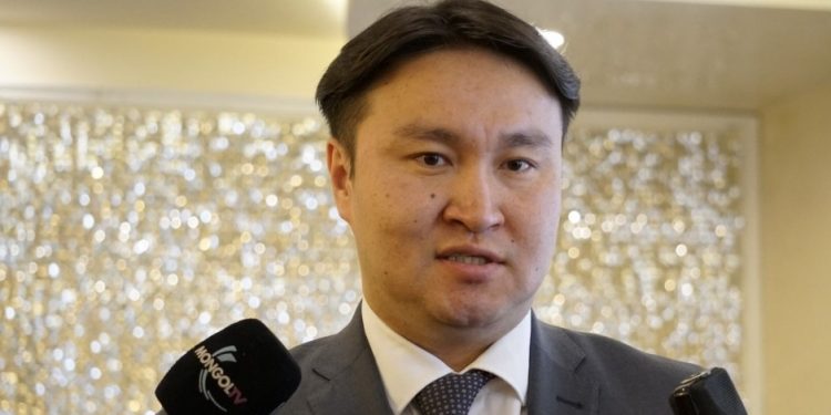 Б.Анар: Мөнгө жил бүр 10 хувиар үнэгүйдэж байхад цалин нэмээд ч үр дүнгүй