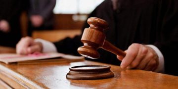 Эмч, өвчтөн, хэрэглэгч нар нийлж мансууруулах үйлчилгээтэй тариаг худалдан борлуулжээ