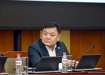 Р.Батболд: Батын Батбаатарыг Засгийн газрын гишүүнээс нэн даруй чөлөөлөх шаардлагыг Ерөнхий сайдад хүргүүлж байна