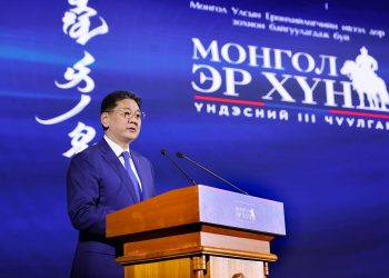 У.Хүрэлсүх: Илүү үүрэг, хариуцлага хүлээж, ачааны хүндийг үүрэх нь эр хүний жудаг, нэр төрийн хэрэг, эрхэм үүрэг