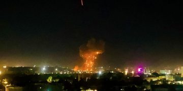 Афганистаны эмнэлэгт цохилт өгсний улмаас 400 хүн нас баржээ