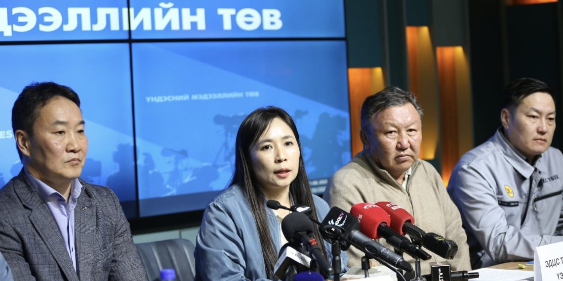 Эрчим хүчний салбарынхан ажил хаяна