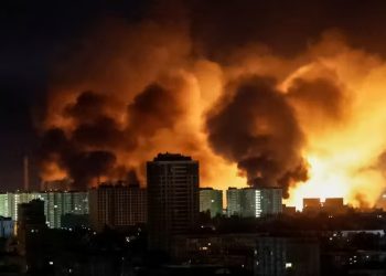 Орос улс 24 цагийн дотор бараг мянган нисгэгчгүй онгоцоор Украины хотуудад халджээ