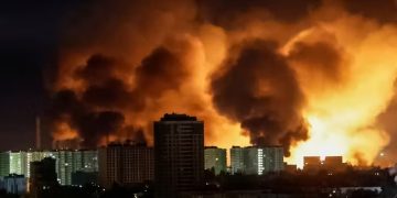 Орос улс 24 цагийн дотор бараг мянган нисгэгчгүй онгоцоор Украины хотуудад халджээ