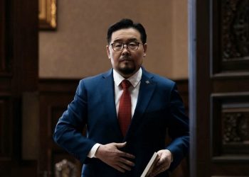 Г.Занданшатар Ерөнхий сайдаас чөлөөлөгдөх хүсэлт гаргалаа