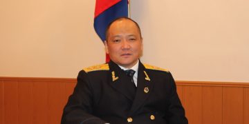 Хуульч Г.Эрдэнэбатыг УИХ-ын Тамгын газрын дэд даргаар томилжээ