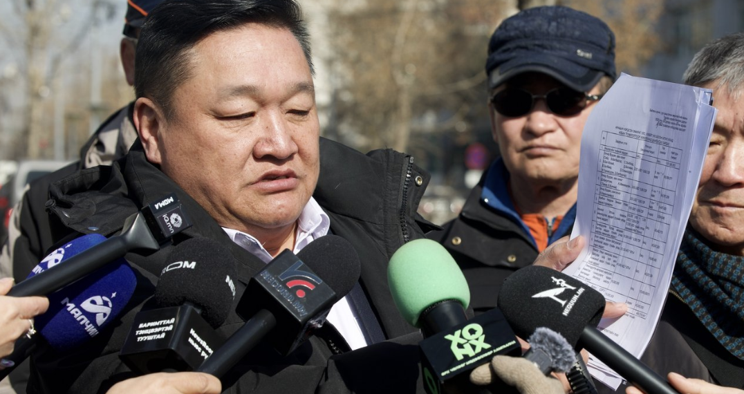 С.Батбаатар: БОУАӨ-ийн сайд Б.Батбаатар 52 хоногийн дотор хоёр тэрбум төгрөгөөр гадагшаа томилолтод явсан