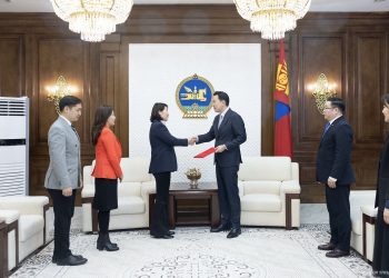 УИХ-ын гишүүн өөрөө ашиг сонирхлын зөрчилтэй гэдгээ мэдэгддэг болох тухай хуулийн төслийг өргөн барив