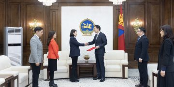 УИХ-ын гишүүн өөрөө ашиг сонирхлын зөрчилтэй гэдгээ мэдэгддэг болох тухай хуулийн төслийг өргөн барив