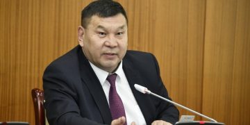 Ж.Батжаргал: УИХ-ын дарга намаас түдгэлзэх асуудлыг ярихад арай эрт байна