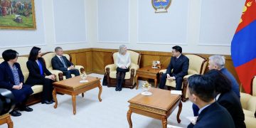 Хууль зүйн салбарын албан хаагч, ДХИС-ийн багш, оюутнуудыг хиймэл оюунд суурилсан EF EFEKTA англи хэлний хөтөлбөрт хамруулна