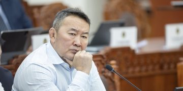 Х.Баттулга: Монголчууд баялагтаа эзэн болж чаддаггүйд гол үүрэг гүйцэтгэсэн хүн бол С.Баярцогт