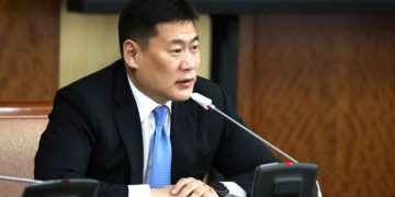 Л.Оюун-Эрдэнэ: УИХ-ын дарга болох хүн нам бус, Ерөнхийлөгчийн сонгуульд нэр дэвшихгүй хүн байг