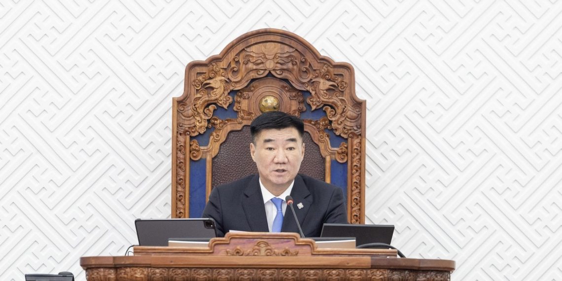 С.Бямбацогтыг Улсын Их Хурлын 15 дахь даргаар сонголоо