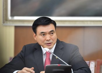 С.Амарсайхан: Энэ улс гэмт хэрэгтнээр дүүрчихсэн эсвэл гүтгэгчдээр дүүрчхээд байгаа юм уу гэдгийг ялгаж, салгана