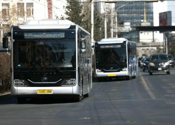 Нийтийн тээврийн автобусны зогсоолын нэршлийг өөрчилжээ