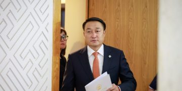 УИХ-ын гишүүн Д.Амарбаясгалангийн хилийн хоригийг үргэлжлүүлэхээр болжээ