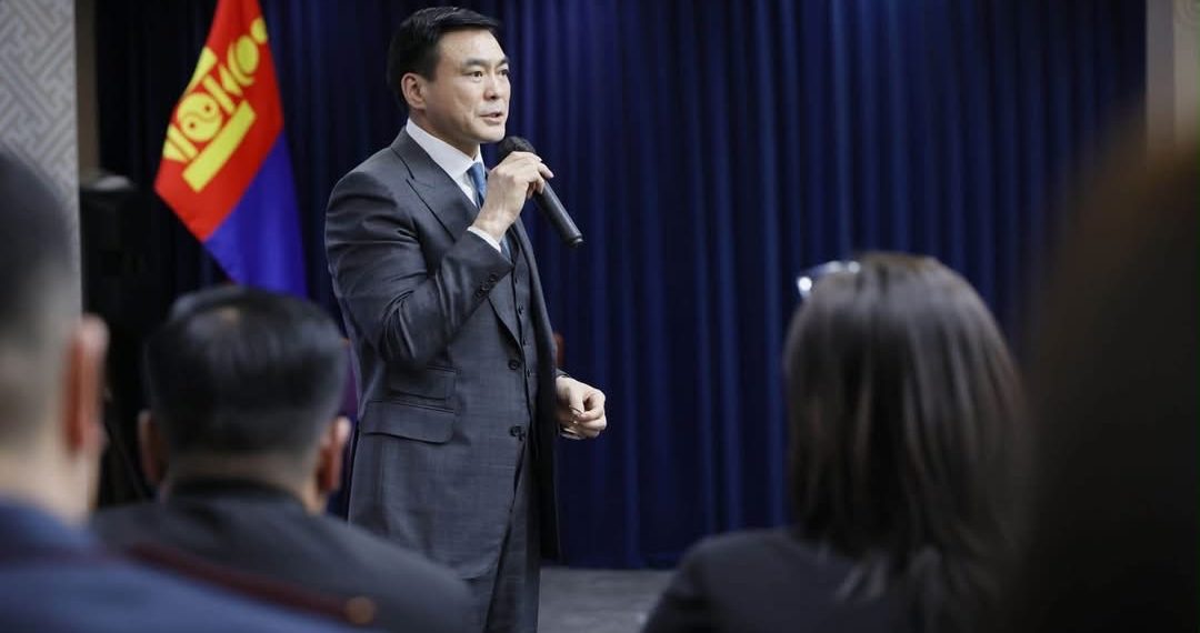 С.Амарсайхан: Хууль, шүүхийн байгууллага хооронд цаасан хэлбэрээр солилцдог мэдээллийг цахимжуулна