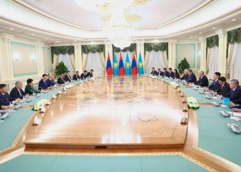 Казахстан улстай газрын тос, цөмийн энергийн салбарт хамтрах санамж бичгүүд байгууллаа