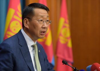 Тавдугаар сарын 1-нээс эхлэн багш нар нэмэгдсэн цалингаасаа бүх төрлийн нэмэгдлээ тооцуулж авна