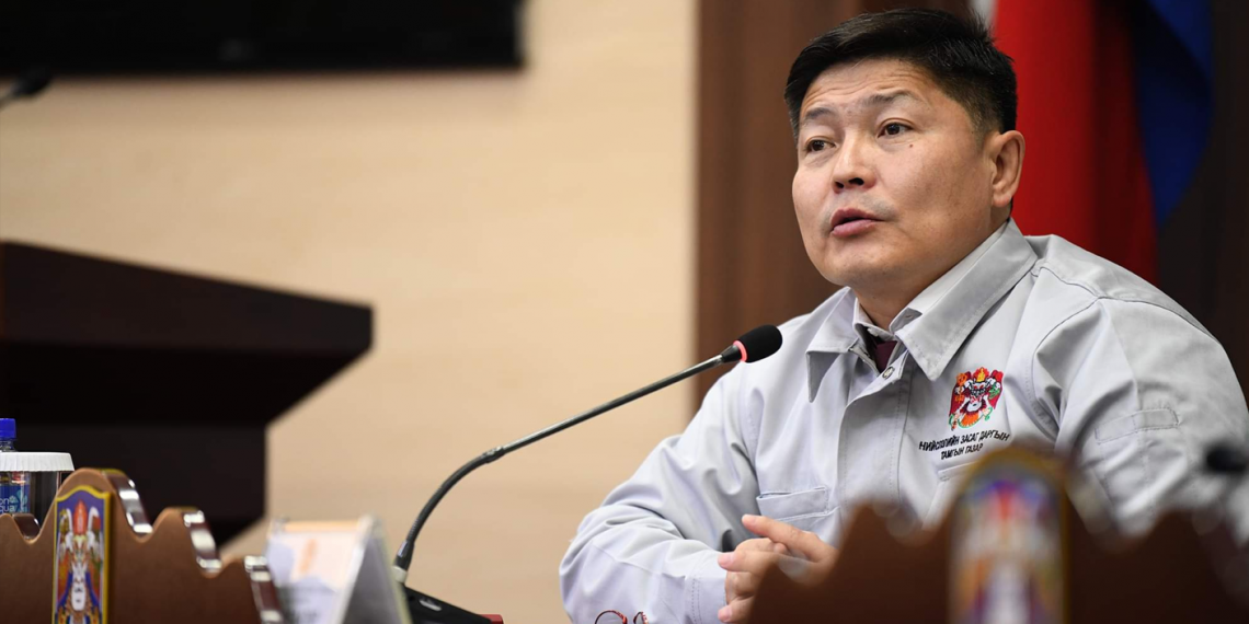 Нийслэлийн нутаг дэвсгэрт үйл ажиллагаа явуулж буй байгууллагуудыг ажлын 4 хоногт шилжүүлэх үүрэг өгчээ