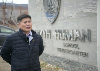 Х.Нямбаатар: Зайсангийн ам руу ордог ганц зам бий. Нэмж хоёр байршилд 1.9 км зам барина