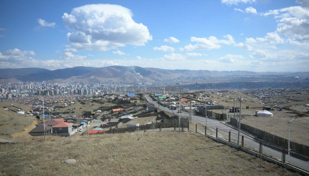 Улаанбаатар хотын хамгийн харууцтай газруудын нэгт цэцэрлэгт хүрээлэн байгуулна гэв