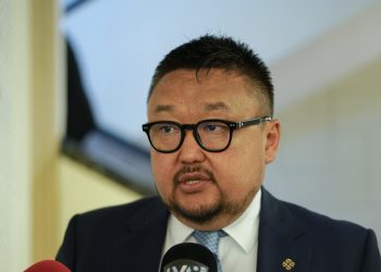 З.Мэндсайхан: НӨАТ-ын 2 хувийн буцаан олголтыг 5 хувь болговол төсвийн орлого 1.8 их наядаар тасарна