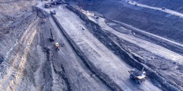 Хятадын компаниуд шаардлага хангаагүй тул Бортээг ордыг “Эрдэнэс Тавантолгой” ашиглана