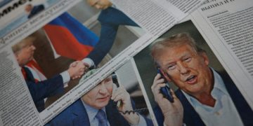 Путин, Зеленский нар Трамптай утсаар ярьжээ