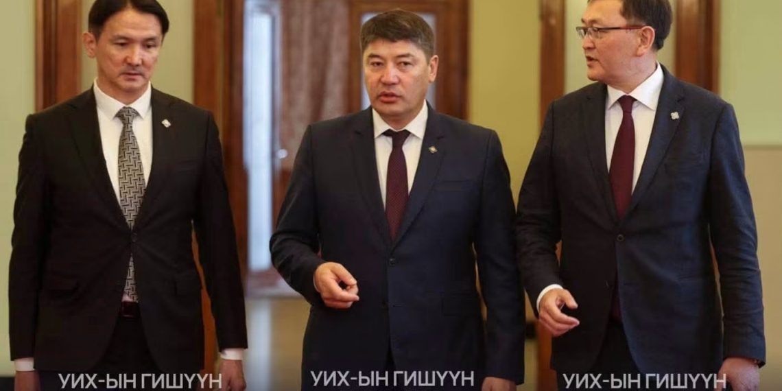 Баян-Өлгий аймгаас сонгогдсон УИХ-ын гишүүдэд хандан тус аймгийн казак иргэд хүсэлт гаргажээ