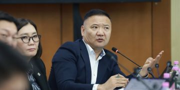 О.Амгаланбаатар: Хонь 500 мянга хүрээд нуруу тэнийж байсан чинь Хөдөө аж ахуйн яам шүлхийг зохион байгуулалттай тараасан