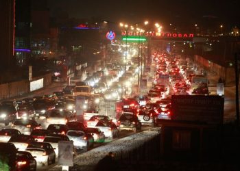 Судалгаагаар нийслэлийн нэг иргэн жилд дунджаар бүтэн нэг сарыг буюу 717 цагийг түгжрэлд өнгөрөөдөг нь тогтоогджээ