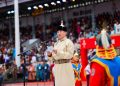 Морин дэл дээр ассан монгол хүний цог хийморь галын дөл шиг өөдөө байг