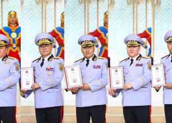 Хурандаа нарт Бригадын генерал цол олголоо