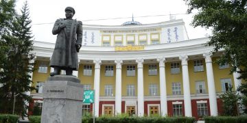 МУИС, ШУТИС, АШУҮИС-д шинээр элсэгчийн нэг жилийн сургалтын төлбөр 6.1-6.8 сая төгрөг байна