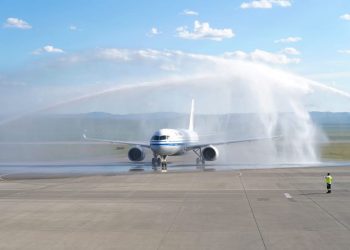 C919 агаарын хөлөг Бээжин-Улаанбаатар чиглэлд олон улсын тогтмол нислэгээ эхлүүллээ