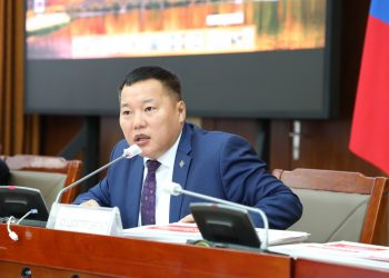 О.Цогтгэрэл: ЗГ ард түмний нүд, чихийг “торгон хөшгөөр“ торгоодог арга барилаар ажилладаг болсон